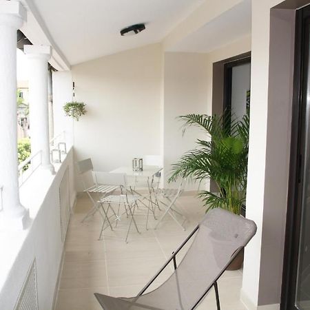Appartement Le Saint Paul - Les Balcons De La Cite Carcassone Szoba fotó